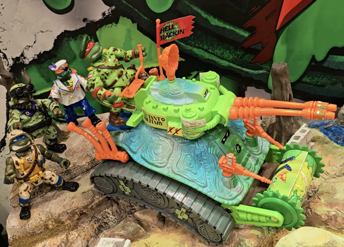 TMNT Mutant Military Turtle Tank 2026 with action figures